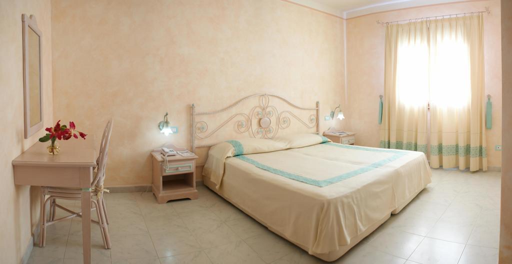 Residence Riva Azzurra Cannigione Exterior foto
