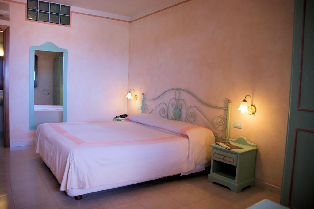 Residence Riva Azzurra Cannigione Zimmer foto