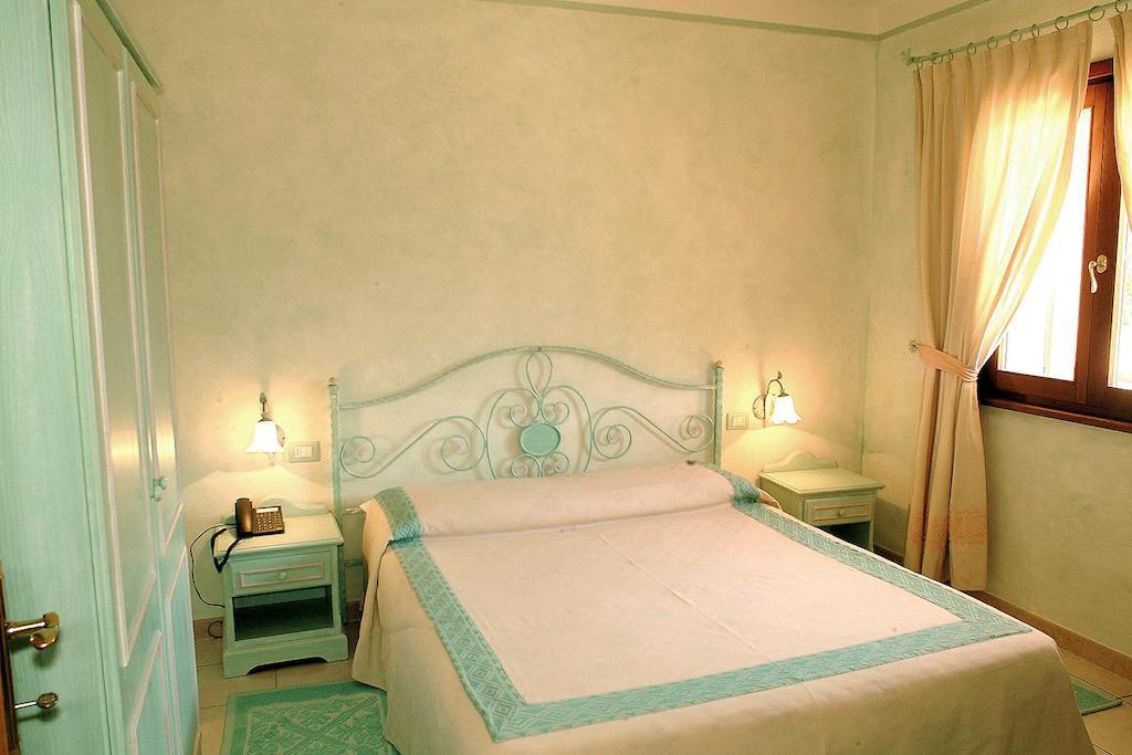 Residence Riva Azzurra Cannigione Zimmer foto